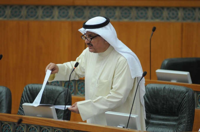 عيسى الكندري