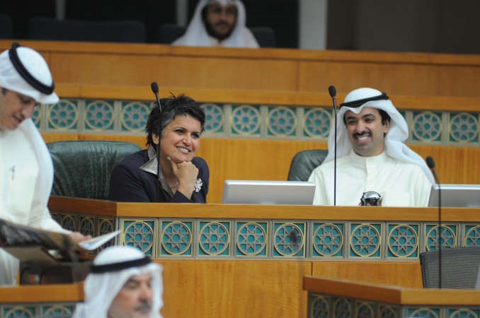 علي الراشد وصفاء الهاشم
