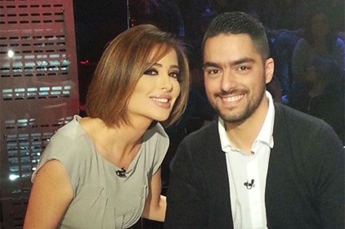 هل ينام حسن الشافعي على الكنبة؟
