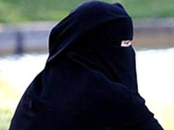 سعودية تفتدي نفسها وأبناءها من تعنيف زوجها بـ 300 ألف ريال 