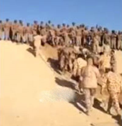 بالفيديو .. جلد بالسياط على ظهور متدربي المغاوير بالجيش الكويتي