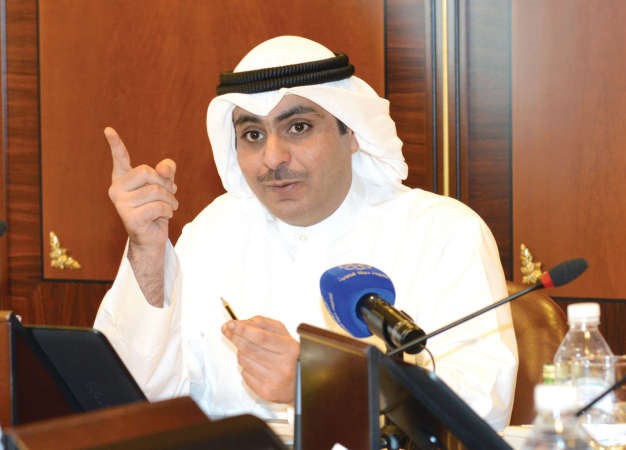 الشيخ احمد مشعل الاحمد اثناء الاجتماع