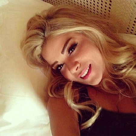 صورة: مادلين مطر على السرير تشعل مواقع التواصل الاجتماعي