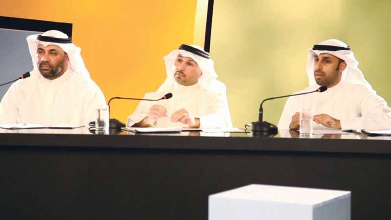 اللجنة الاستشارية﻿