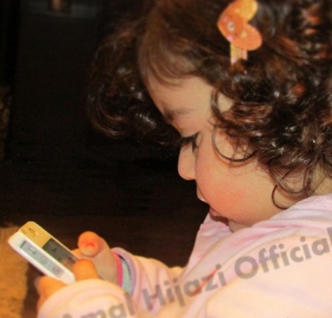 شاهد أحدث صور أبناء أمل حجازي