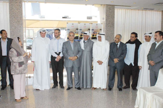دالسبعان متحدثة الى الحضور