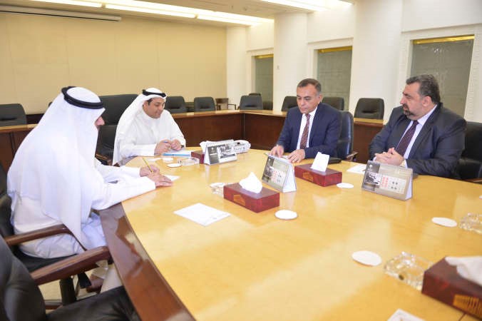 يعقوب الصانع خلال استقباله سفير نيكاراغوا