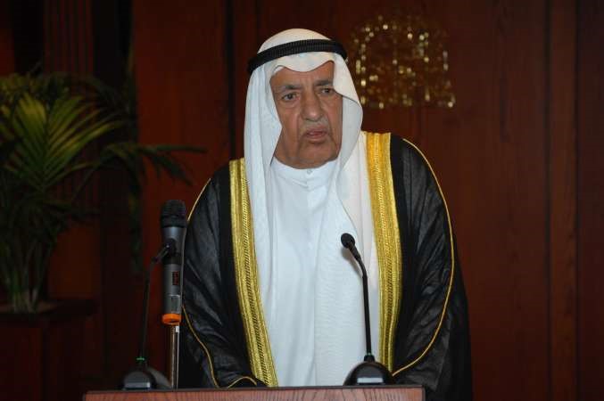 وعلي الغانم متحدثا	 ﻿
