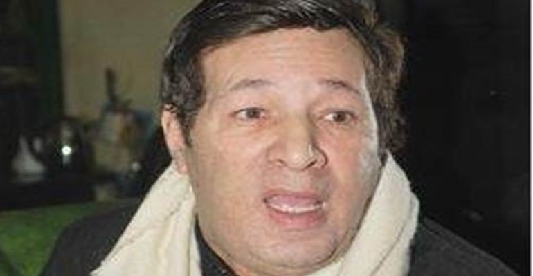 بالفيديو.. ابنة سعيد صالح تستغيث بمحمود سعد: أبويا عنده زهايمر ومراته بتتسول عليه