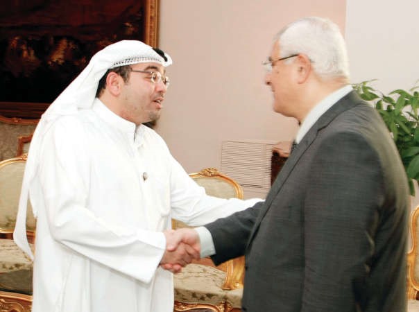 الرئيس المصري عدلي منصور مرحبا برئيس التحرير الزميل يوسف خالد المرزوق ماجد السابج