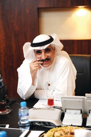 يوسف مصطفى لـ «الأنباء»: اللائحة المالية الجديدة أنصفت الكفاءات الإعلامية الوطنية والتقدير المادي والمعنوي في انتظار أصحاب الجهد الوفير والعطاء المميز