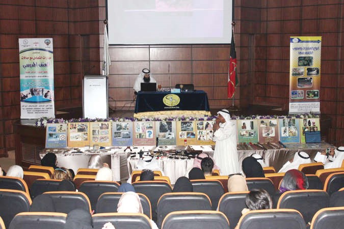 الفريق الغوينم اثناء المحاضرة﻿