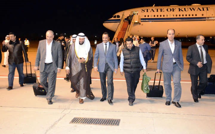 رئيس مجلس الامة مرزوق الغانم والوفد النيابي خلال عودتهم وفي استقبالهم وزير الدولة لشؤون مجلس الامة دعلي العمير﻿