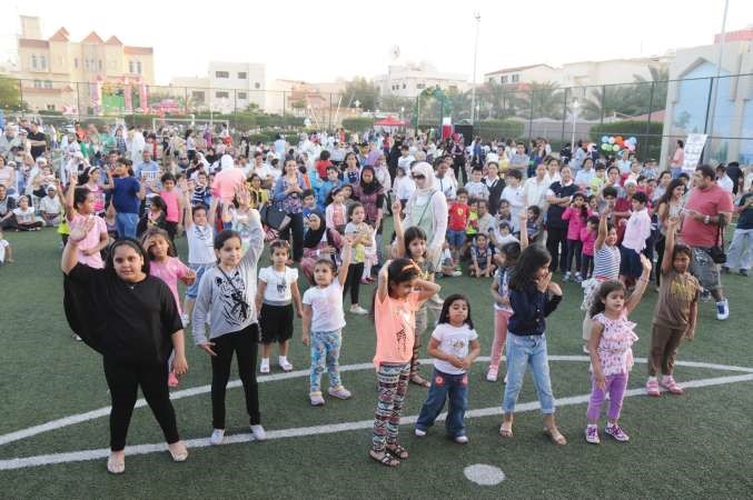  بهجة الاطفال وتفاعلهم مع فقرات المهرجان محمد خلوصي