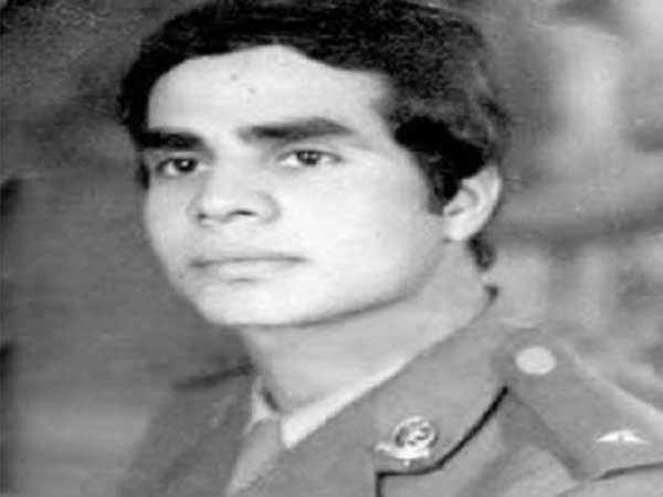 عبدالفتاح السيسي ابان تخرجه في الكلية الحربية عام 1977