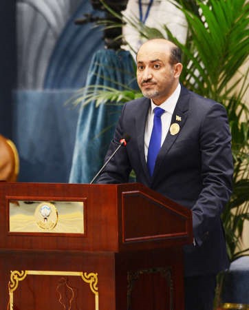 احمد الجربا متحدثا في القمة﻿
