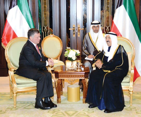 صاحب السمو الامير الشيخ صباح الاحمد مستقبلا الملك عبدالله الثاني