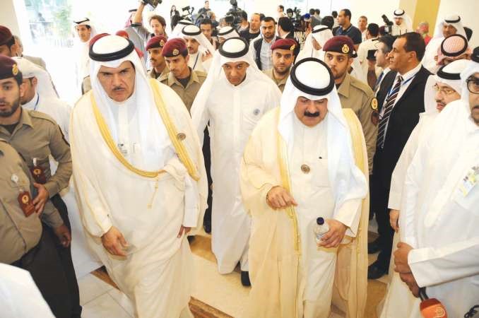 الشيخ سلمان الحمود وخالد الجارالله قبيل انعقاد القمة هاني الشمري