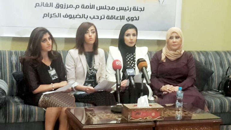 شريفة الغانم وافراح العوضي وجميلة البغدادي خلال المؤتمر الصحافي