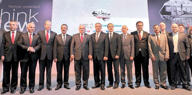 أول طائرة «بوينغ» مجهزة بمطبخ متكامل تتسلمها «التركية»