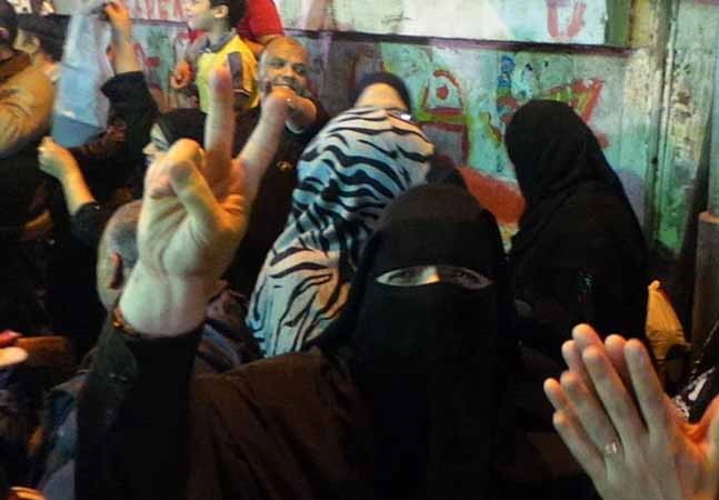 بالفيديو.. منتقبة تطلق الزغاريد احتفالا بترشح السيسي للرئاسة 