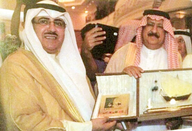 تكريم امين عام مهرجان الخليج دعبدالله ابوراس