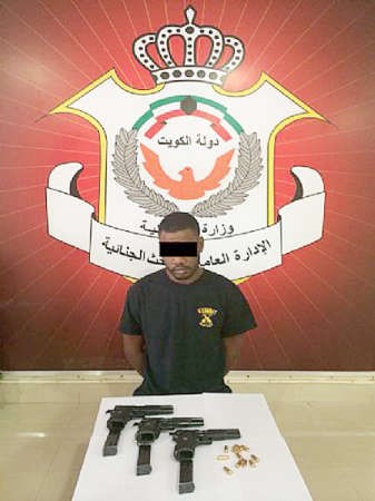 الاسلحة المسروقة ضبطت بحوزة وكيل عريف
