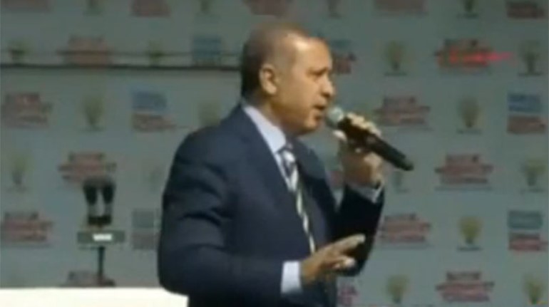 بالفيديو.. اردوغان "محط سخرية" في تركيا بعد انتشار فيديو طريف له