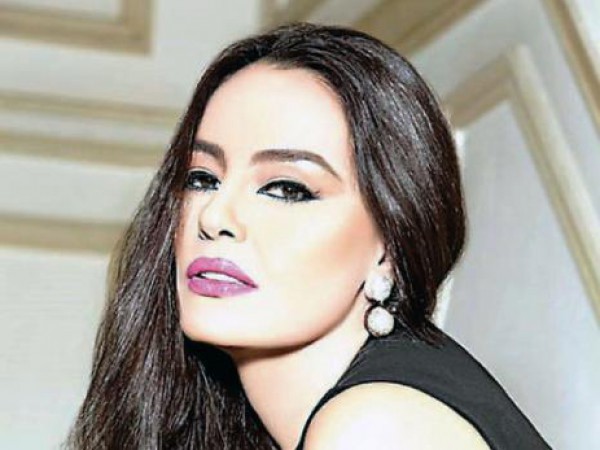 وجهت له عدة رسائل .. شيريهان :" لم أدعم السيسي بعد "