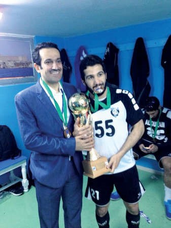 الشحومي مع اللاعب يعقوب اسيري