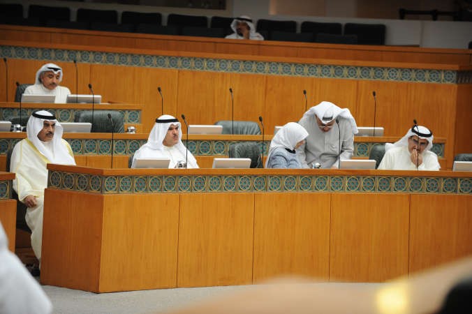 الشيخ صباح الخالد والشيخ سلمان الحمود وهند الصبيح ونبيل الفضل ومعبدالعزيز الابراهيم
﻿