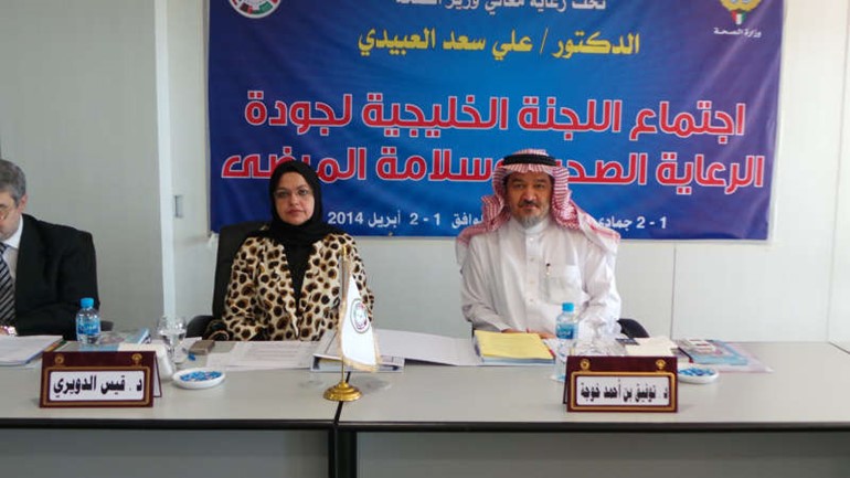 د توفيق بن خوجة ودبثينة المضف﻿
