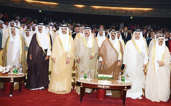 مرزوق الغانم والشيخ جابر العبدالله والشيخ مشعل الاحمد وسمو الشيخ جابر المبارك والمستشار فيصل المرشد﻿