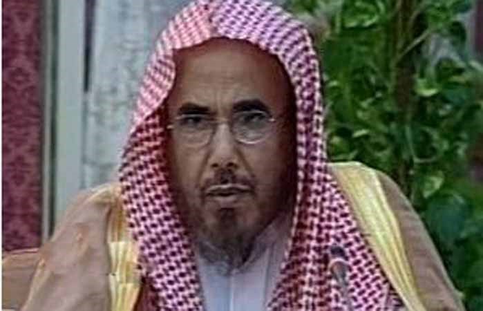 داعية سعودي يُجيز سماع الأغاني بشروط 