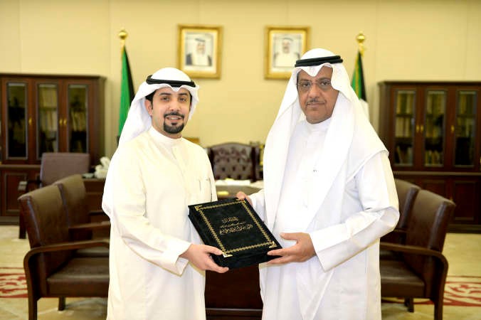 نائب رئيس مجلس الامة مبارك الخرينج خلال استقباله مشعل الخميلي