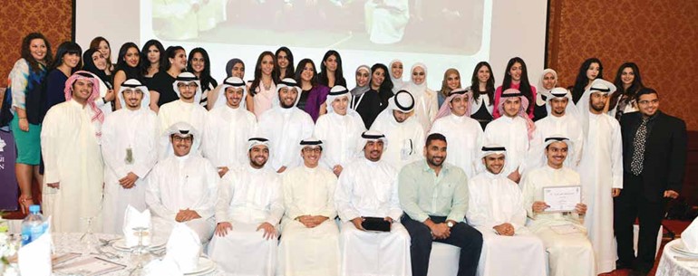 الطلاب المشاركون حمدي شوقي