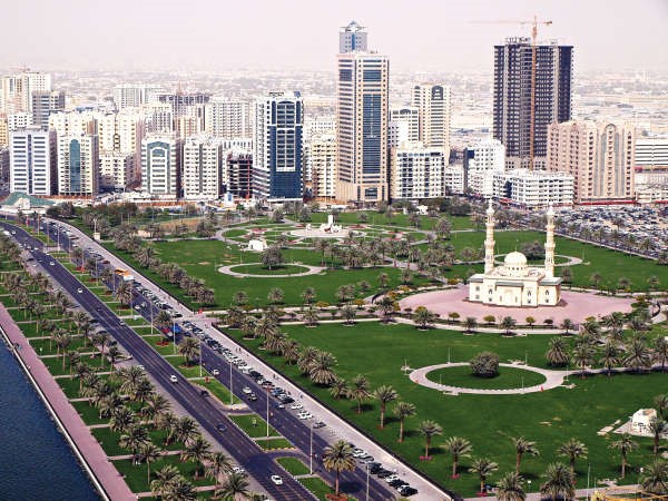 أبوظبي.. عاصمة الشعر «المليونية» والجمال والكرم الحاتمي