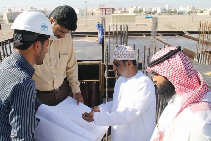 ومتابعا لاحد المخططات الهندسية للمشاريع في سلطنة عمان