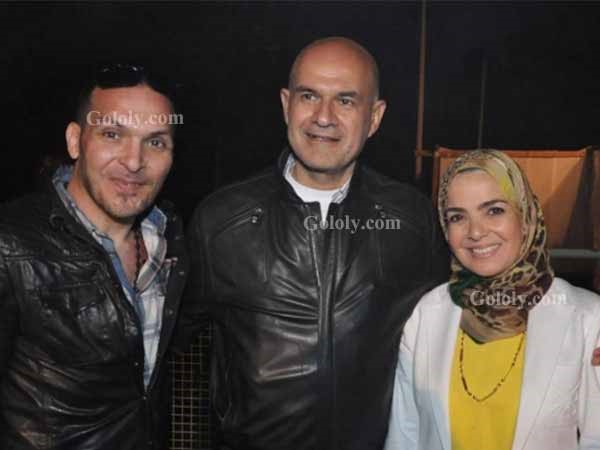 بالصور.. أول ظهور لمنى عبد الغني مع زوجها 