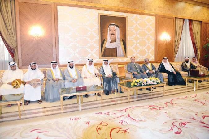 رئيس مجلس الامة قبيل مغادرته البلاد امس متوجها الى مسقط وبرلين