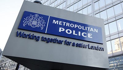 هجوم بالمطرقة على ثلاث شقيقات إماراتيات في لندن