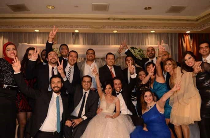 بالصور.. داليا مصطفى تحتفل بزفاف شقيقتها التوأم 