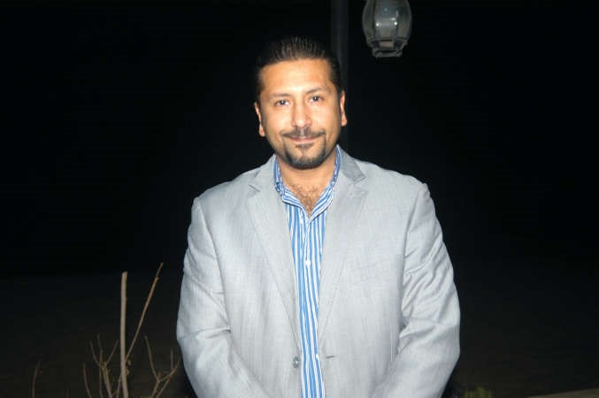 ترحيب بضيوف مطعم روبي تيوزداي 