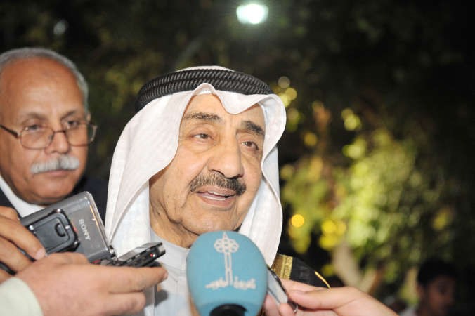 جاسم الخرافي متحدثا الى الصحافيين