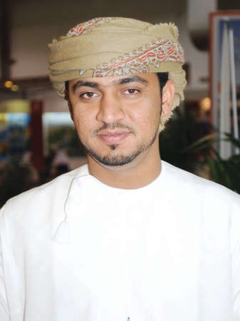 عزيز المقبالي