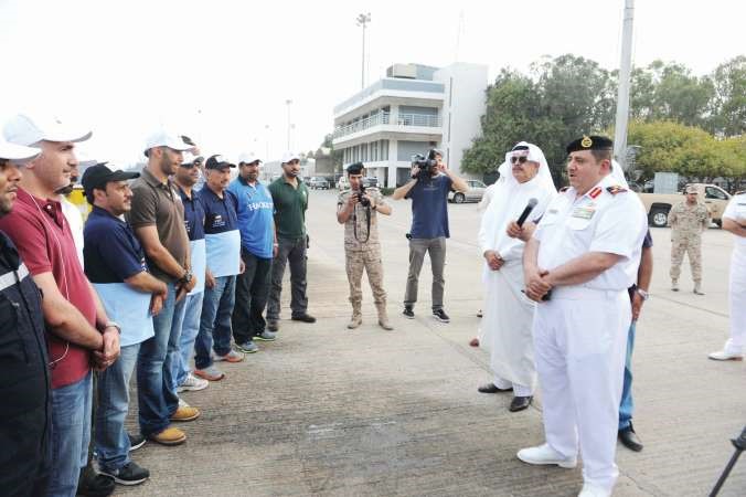 العميد خالد الكندري يلقي كلمة ترحيبية بعودة القارب 