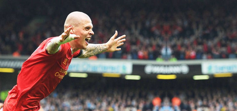 لاعب ليفربول سكيرتل يحتفل بهدفه في مرمى مان سيتيافب