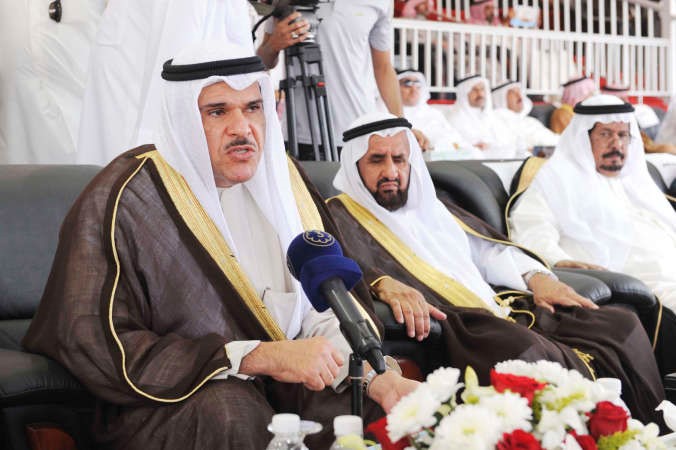 الشيخ سلمان الحمود يعلن عن بدء البطولة ﻿