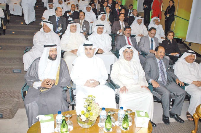 الرئيسة التنفيذية لبنك الكويت الوطني شيخة البحر خلال الحفل﻿