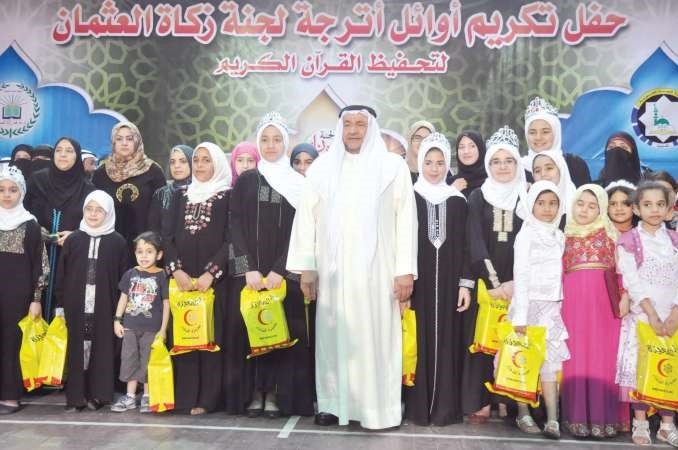 الكندري يتوسط الفائزات﻿